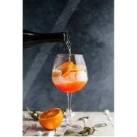 Gin & Tonic Gin & Tonic